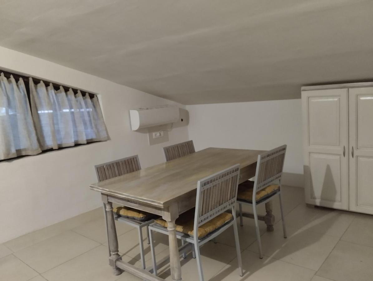 Apartments Simovic Τίβατ Εξωτερικό φωτογραφία